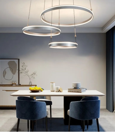 91香蕉视频破解版智能照（zhào）明：秋日柔光，光影之間的詩意