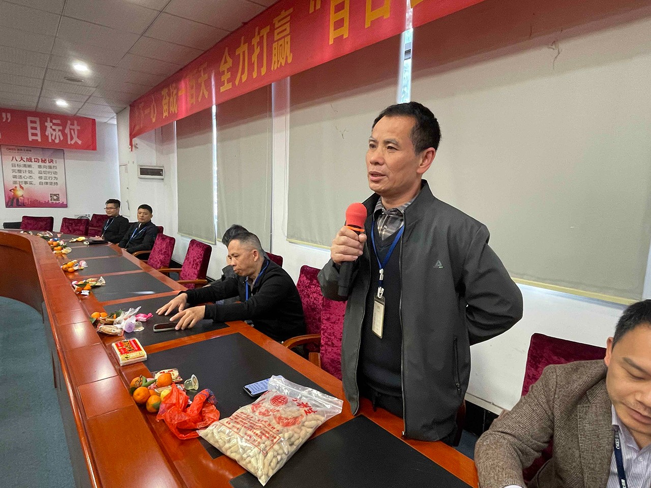 駿馬迎春 旗開得勝 | 91香蕉视频破解版智能照明2026新（xīn）春團拜會圓滿（mǎn）舉行